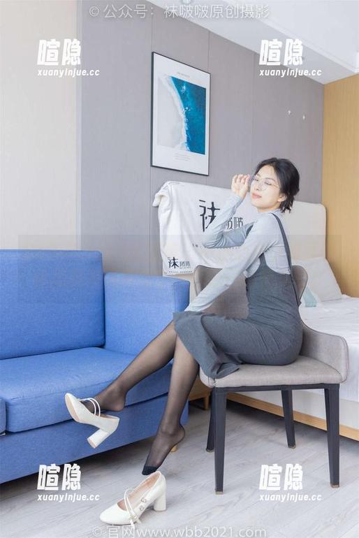 BoBoSocks袜啵啵-小甜豆 BoBoSocks袜啵啵 - 不小心被小甜豆的体操服美图抓住了,壁纸已悄悄换上!