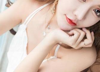 GIRLT果团网 – 深度嫌弃但又心动的尹意纯棉袜定制图集,谁敢说不喜欢?