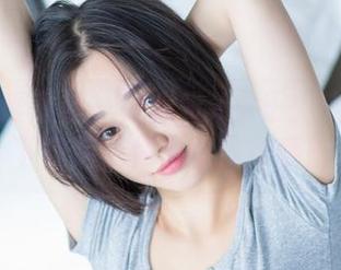 IMiss爱蜜社 – 泥鳅鳅X女王:这张原图下载后,你也能变身哦!