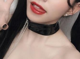 捧着Kettoe最新泳装套图，我在想，这泳装真的适合下水吗？毕竟…