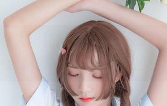最新图包大揭秘！喵糖映画的纯白睡裙，每一张都像是要把宁静装进框里。