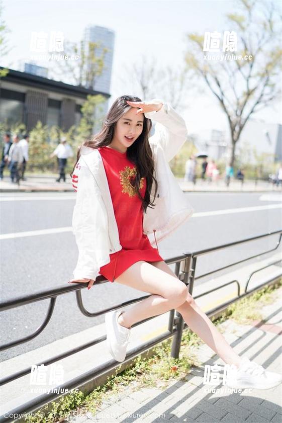 MiStar魅妍社 - 在Jenny佳妮的办公室里，高清壁纸和慵懒的气息交织，真是个有趣的工作日！