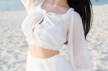 MiStar魅妍社 – 当无圣光遇上Mieko林美惠子,吊带美图,心瞬间被掳走!