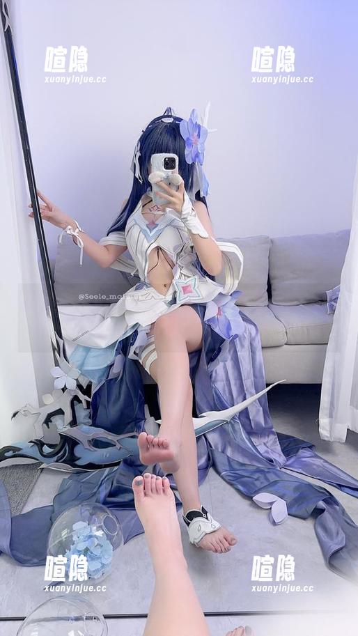 Seele麦麦 初音,Seele麦麦,和她的图集:这次又回到那些难以言说的瞬间!