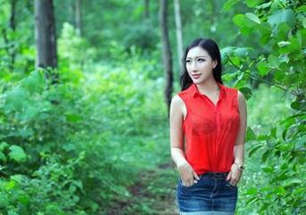 TuiGirl推女郎 – 王李丹尼的白裙合集:在网盘里找到的日常小确幸