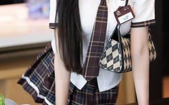 XIAOYU语画界 – 有没有发现？乔漫妮mina的JK高清套图总让人想多看几眼！