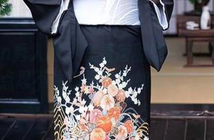 Xiuren秀人网 – 在看唐翩翩的校服作品时，我差点忍不住想报名参加高中的运动会！