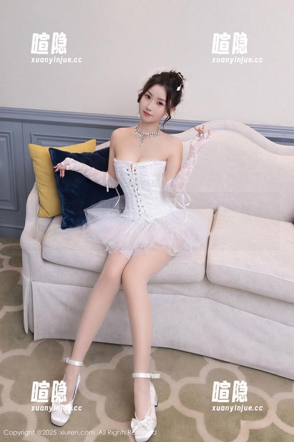 Xiuren秀人网-夏诗雯Sally Xiuren秀人网 - 在线写真中,夏诗雯Sally的白丝让人忍不住多看几眼。