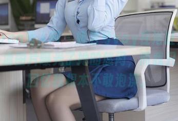 Xiuren秀人网 – 姚若兮vay在浴缸里，这高清图片曝光了她的悠闲，而我只是在回忆我根本不敢泡澡。