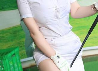 Xiuren秀人网 – 速来围观！张优ayoyo黑白作品直逼你的审美底线，网盘里还藏着什么？