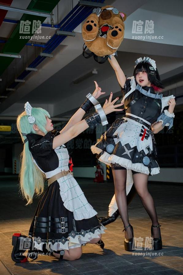 ZinieQ 想知道ZinieQ的妖精初音带来了什么魔法?来一场视觉的cos写真体验!