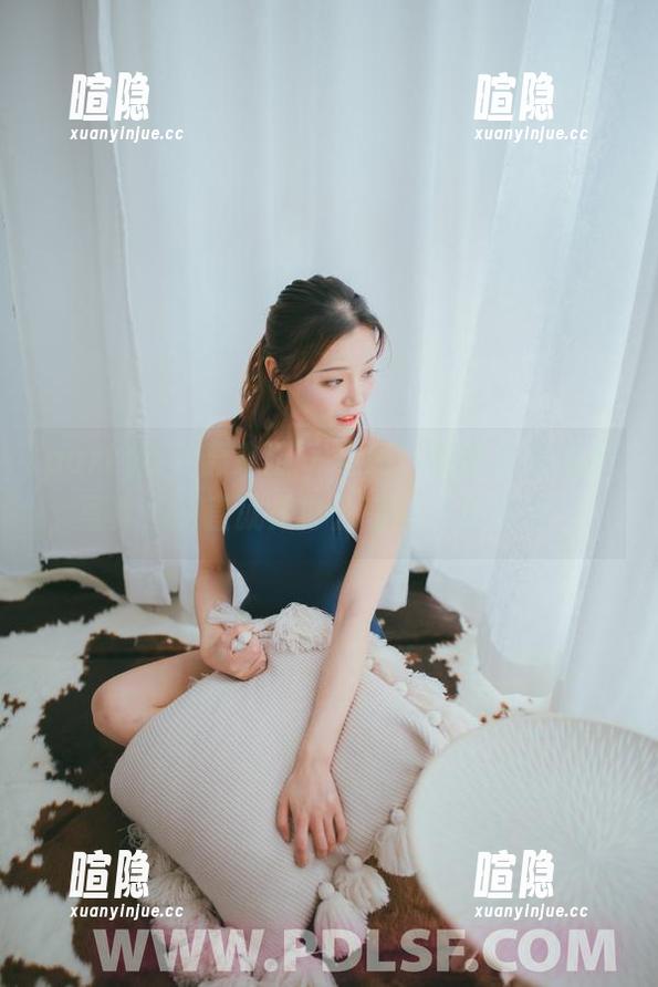 partycat轰趴猫-陈雅漫 partycat轰趴猫 - 在线!陈雅漫的秘书写真,简直就是办公室的心动瞬间~