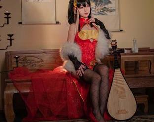 yuuhui玉汇的ErophoneRe真子：高清壁纸，和服就在这，油光闪闪。
