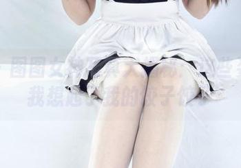 丽柜 – 图图女神写真大揭秘：这些姿势让我想起了我的饺子饺子
