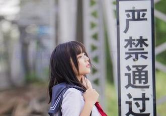 黑丝白裙：兔玩映画这组作品又让我意外了，不知道该说什么好。