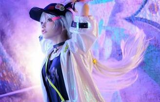 六二二同学的写真套图:可莉的眼神,那个瞬间我真以为自己坠入二次元了!
