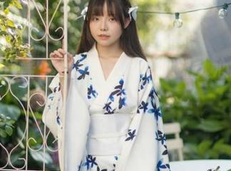 六味帝皇酱少女写真作品集：让人心跳加速的瞬间