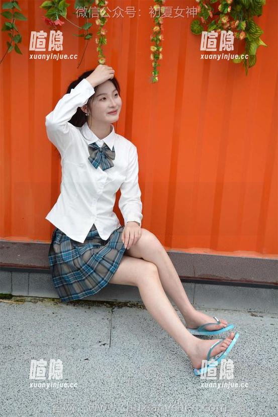 初夏女神 - 免费图集！环环的办公室，感觉像是翻开了段子手的日记！
