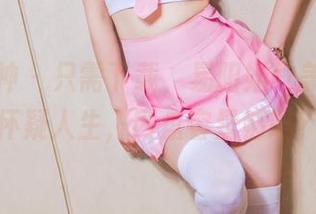 头条女神 – 只需下载，易阳婚纱美到让人怀疑人生，网盘容量够吗？
