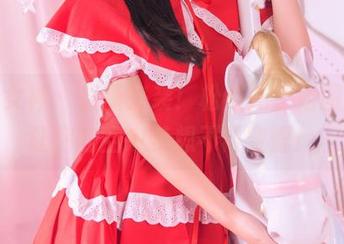 头条女神 – 最新来袭！松果儿空姐图集，让你的空中梦想不再空虚！