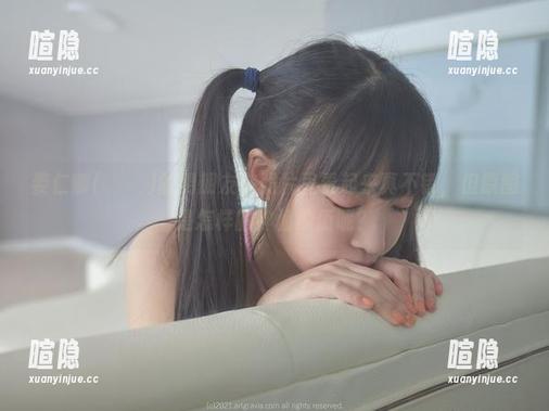 姜仁卿(강인경)的男朋友在照片里看起来真不错，但原图是怎样的神仙颜值呢？