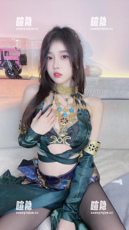 小小奶瓶儿 小小奶瓶儿裸足时刻合集,资源大揭秘——这双脚真是个传奇!