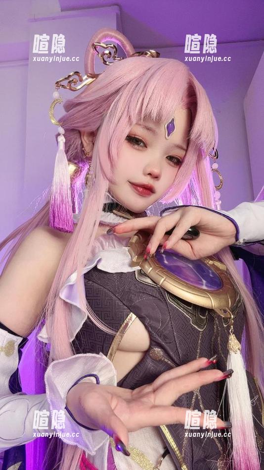 天台上的小瑶幺幺，写真带你体会什么叫‘不经意的美’！