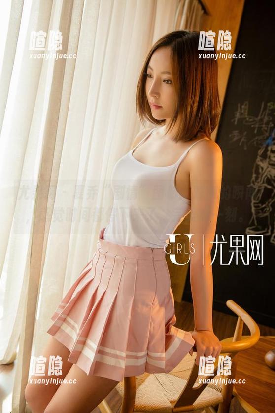 尤果网 - 夏乔“剧情”图册：对视的瞬间，感觉时间都停下来了，完美的一刻。
