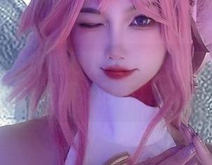 这些职业装让戚顾儿看起来像职场女强人,资源好到不真实!