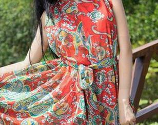 推女神 – 柠檬c_lemon在比基尼中:一场视觉的夏日旅行,准备好了吗?