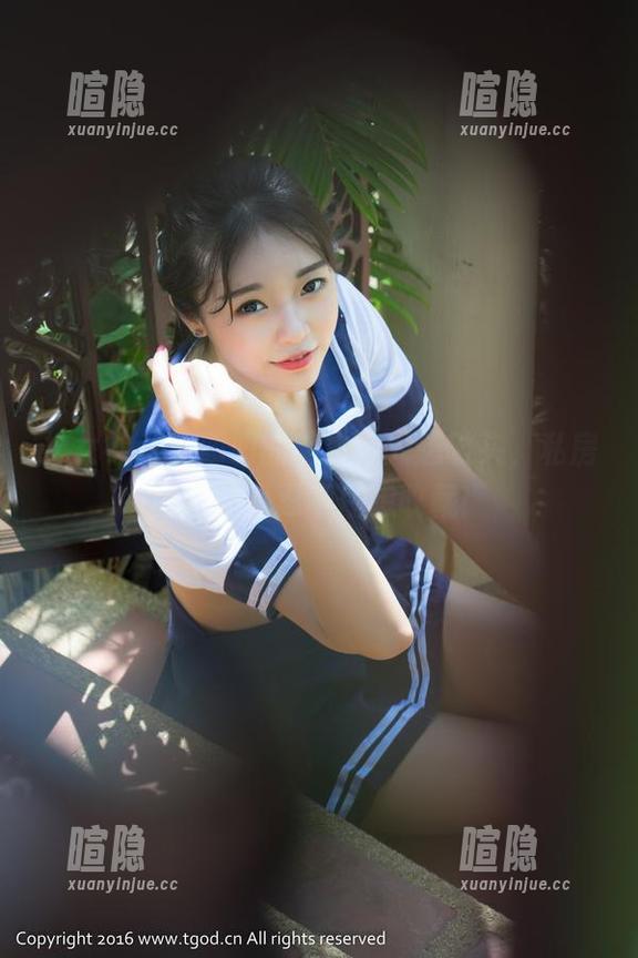 推女神-王明明 推女神 - 王明明的毛衣让人想破头,私房图包却又忍不住想收藏!