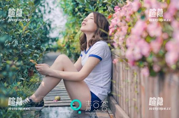 推女神-罗婉莹 推女神 - 不花钱就能下载的罗婉莹旗袍照,原来优雅也可以像我一样随便!