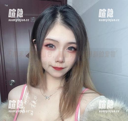 末夜787 下载末夜787图包,看看她的‘特别的宠物’,想象力可真丰富啊!