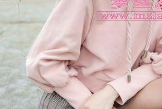 梦丝女神 – 不想起床的晓晓：写真套图见证真正的少女心