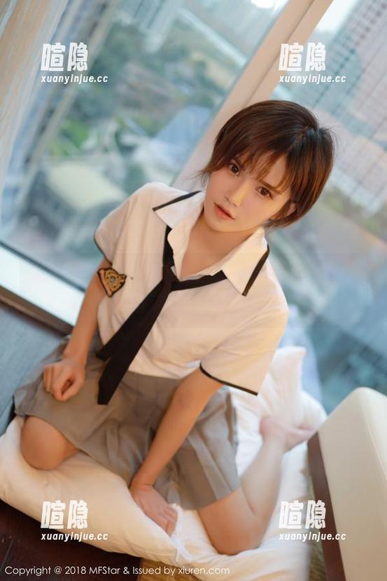 模范学院-梦梵 模范学院 - 图包时间!梦梵的毛衣更新,谁能抵挡这种可爱的诱惑呢?