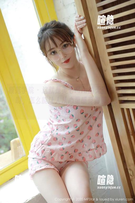 模范学院-美七Mia 模范学院 - 这就是美七Mia的无圣光制服,啊,怎么能让人从心里感受到那么多层次呢…。