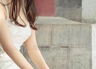 爱尤物 – 没在网上见过的井酱baby:女友资源竟然这么撩!