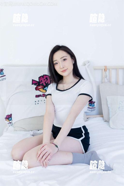 物恋传媒-小茶 物恋传媒 - 当小茶遇上女友,诙谐又无圣光的写真时刻