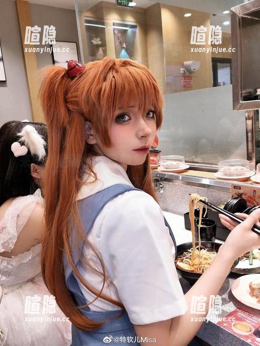 特软儿Sona 来吧,定制你自己的色:特软儿Sona的灰丝写真太撩了!
