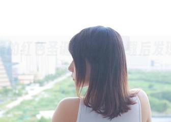 猫九酱的红色圣诞礼物，下载后发现生活更有趣！