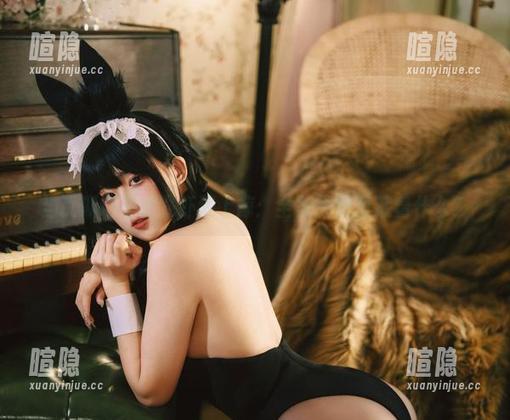 瓦斯塔亚小龙虾 当瓦斯塔亚小龙虾遇上鲸:全集原图里藏着什么?