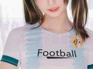 神楽坂真冬的睡衣少女:图库里藏着的甜蜜梦,点一下下载就能拥有!