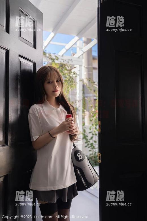 秀人网 - 安然anran与万圣节：精致写真套图，鬼魅与美丽共舞