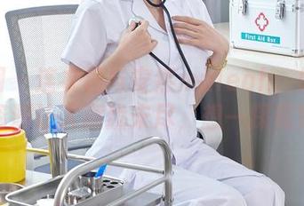 秀人网 – 连衣裙与安然maleah：她的写真资源让人意犹未尽，想一探究竟！
