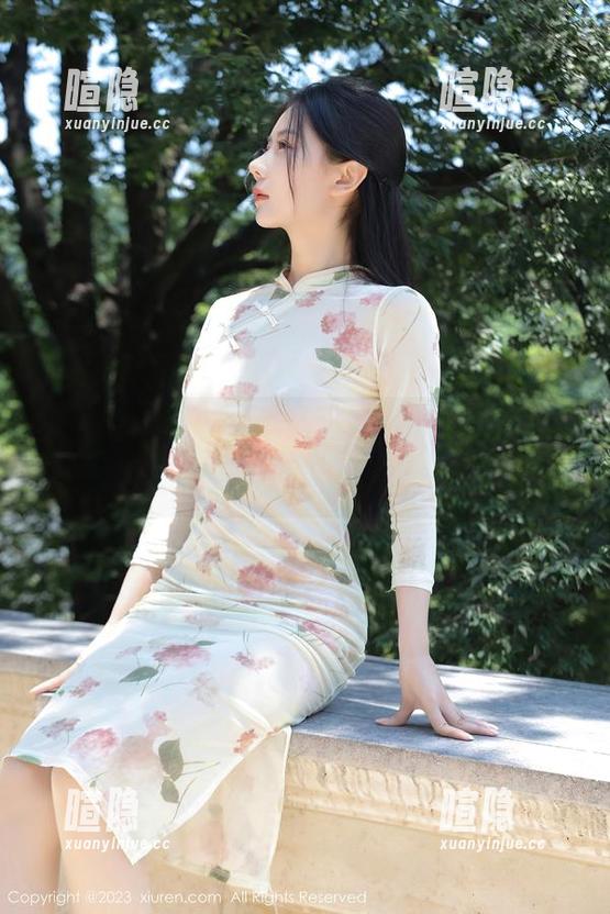 秀人网 - 不信你看，容容容Alice的短裙图片分享，那气质简直炸裂！