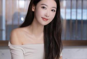 秀人网 – 沉浸在徐莉芝Botty的女王风范中,在线原图送到,你能顶住吗?