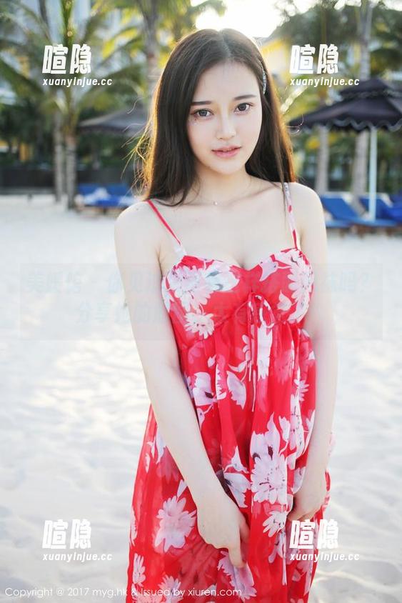 美媛馆-张雨萌 美媛馆 - 你见过张雨萌这样搭配网袜吗?分享她的原图,太有感觉了!