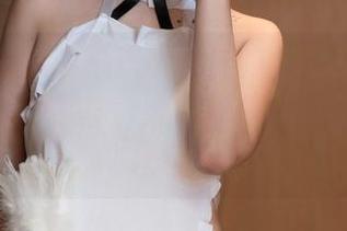 花漾show – 心妍小公主的女友在照片中真是美到不科学,我都不信现实中能有这水平!