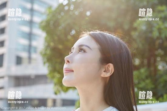 蜜桃社 - 懒洋洋的午后，萌美Moemi浴室精选写真正好搭！