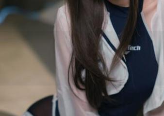 让西园寺南歌带你一起看比基尼美图,感受阳光的调皮
